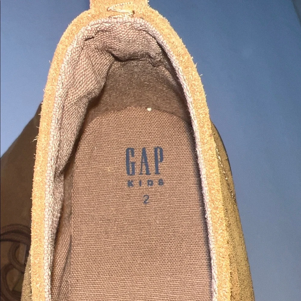 GAP Kids Tan Suede Chukka Cognac‎ Lace-Up Boots